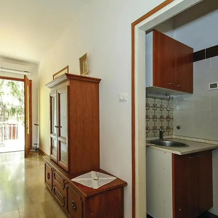 Apartment Beautiful In With Wifi Umag