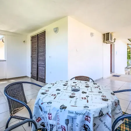 Apartment Beautiful In With Wifi