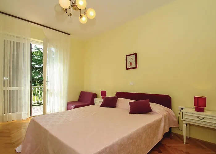 Lägenhet Beautiful In With Wifi